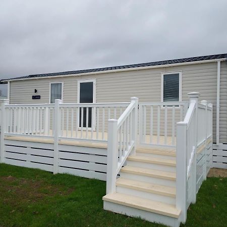 Hoburne Bashley Self-Catering Holiday Home Нью-Мілтон Екстер'єр фото