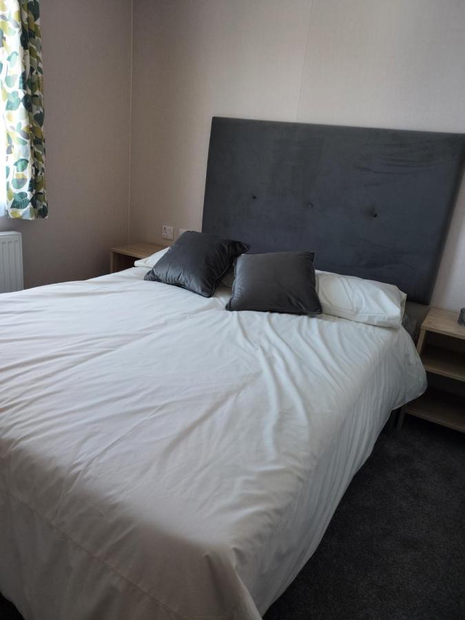 Hoburne Bashley Self-Catering Holiday Home Нью-Мілтон Екстер'єр фото